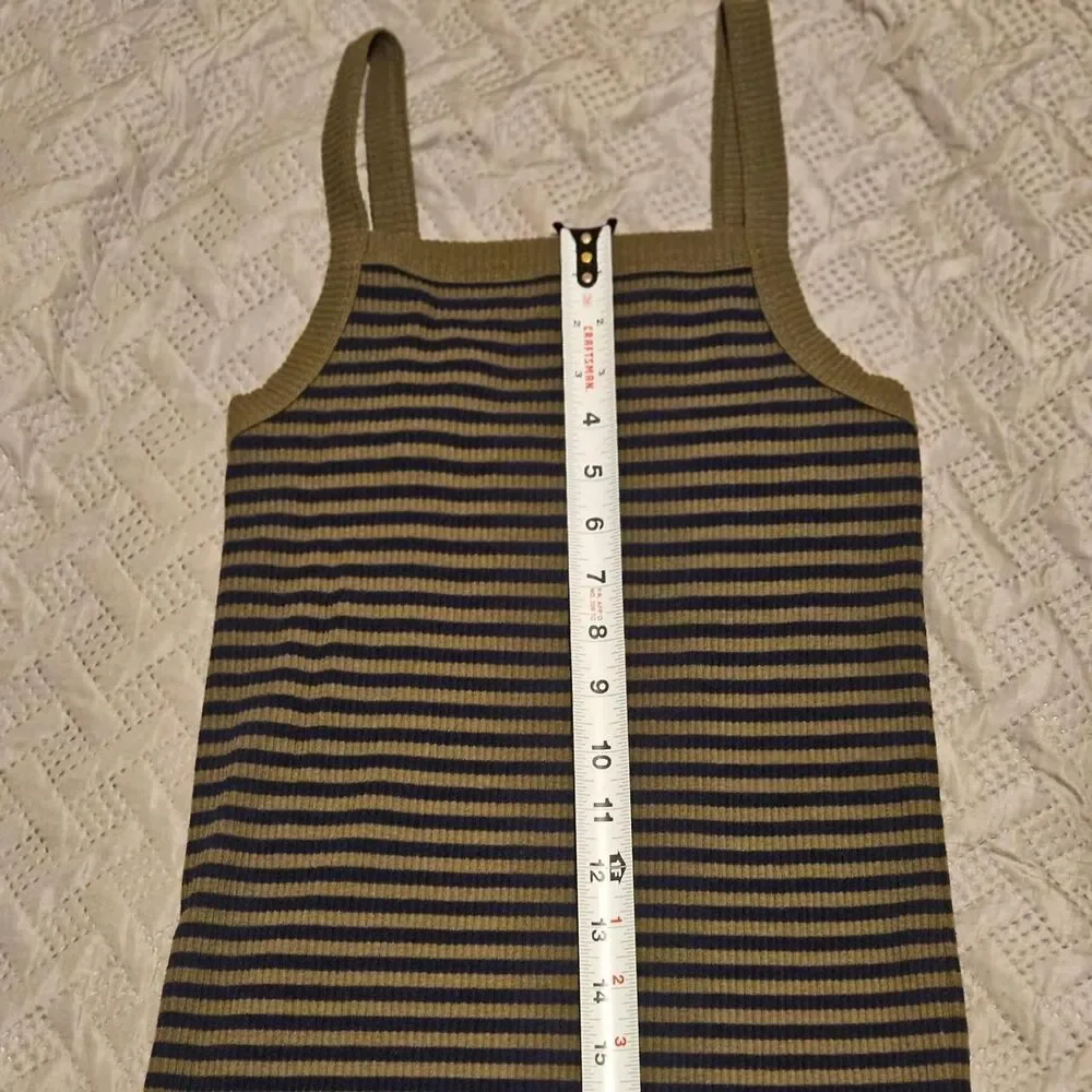 Old-navy Women's multi tank - gently used